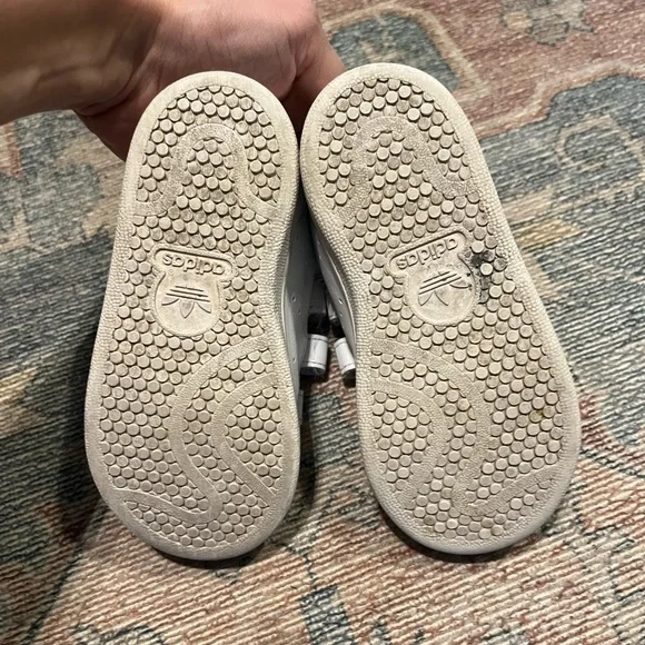 Adidas Kids Stan Smith Sneakers size 7 - Picture 4 of 5